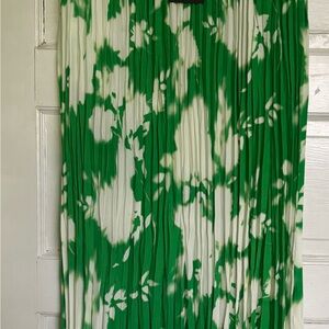 Green and White Pleated Skirt
